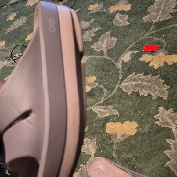 OOFOS Lavender and Gray Slide Sandals - Picture 5 of 10